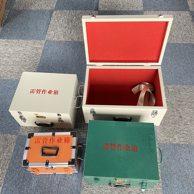 溧水爆破工程作业箱如何选择？玻璃钢与传统材质的全面对比